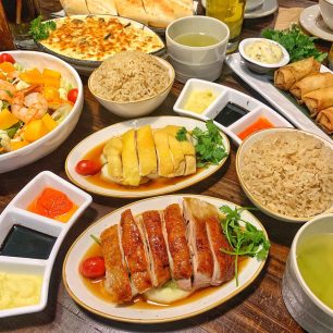 [HOT] Top 4 quán cơm gà Hải Nam Hà Nội ngon, chất lượng nhất