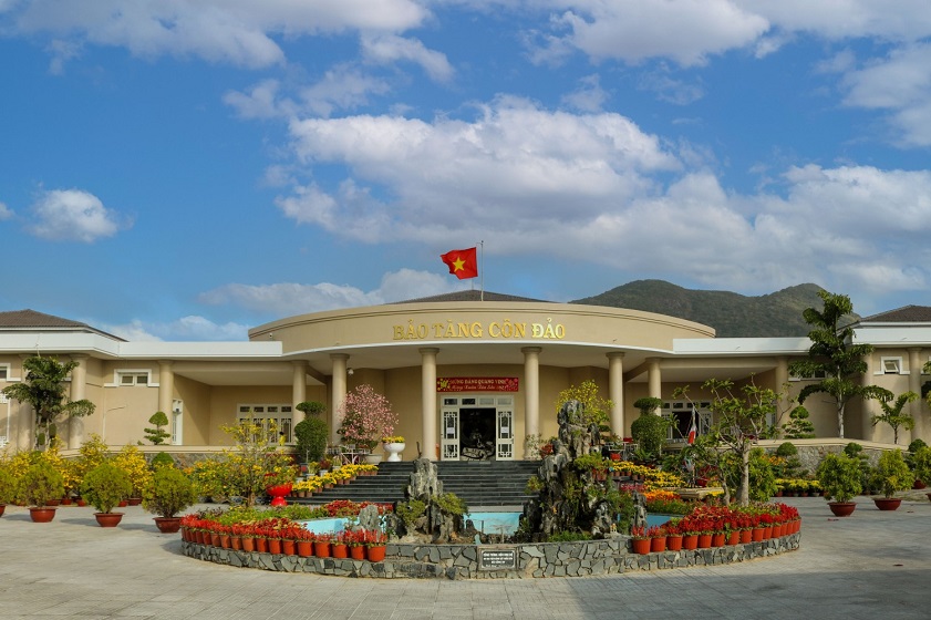 Con Dao Museum