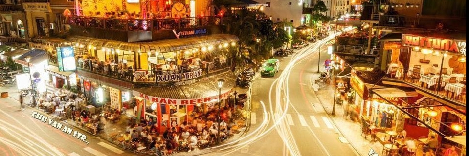 Phố đi bộ Huế rực rỡ ánh đèn