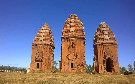Duong Long Cham Temple: An icon of art and architecture