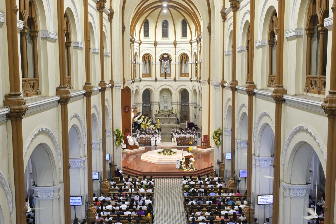 Easter at Notre-Dame Cathedral Basilica of Saigon