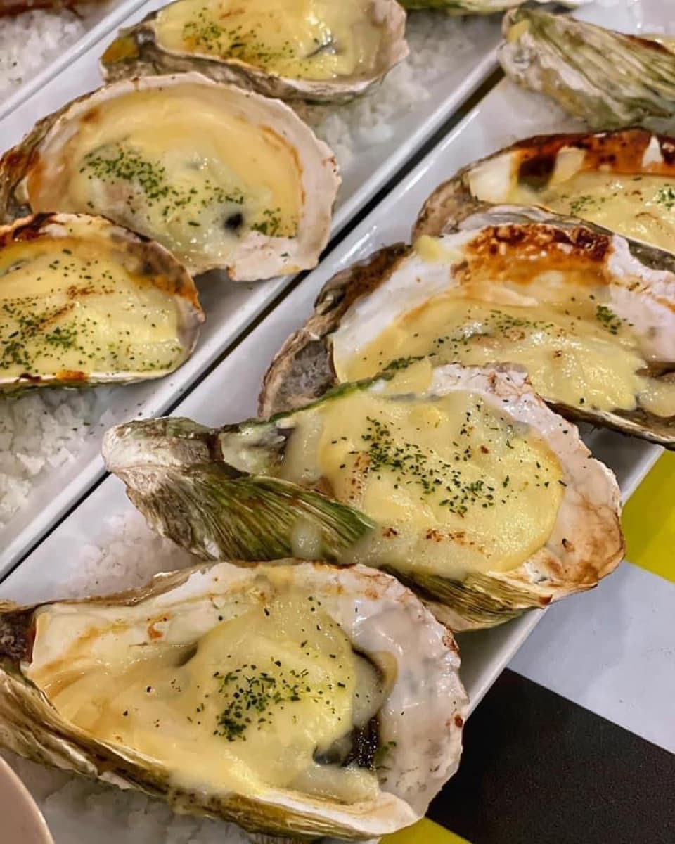 Guide to differentiate snails at Vinh Khanh Food Street