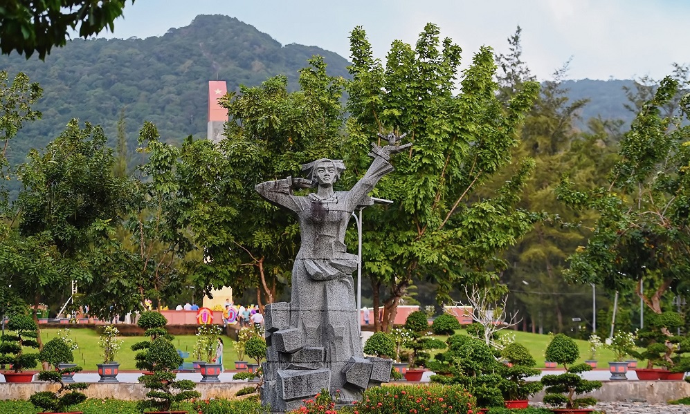 Con Dao Prison Hang Duong Cemetery in the Con Dao Prison Complex
