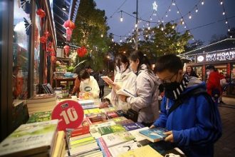 Hanoi Book Street: Discover the city’s literary beauty