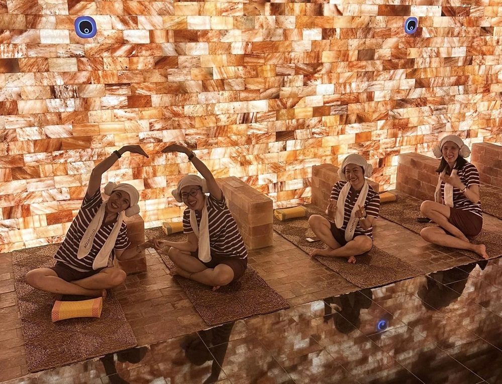 Himalayan salt therapy Himalayan pink salt therapy