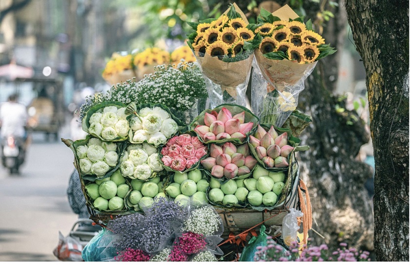 Historical names before “Hanoi” - Literary names