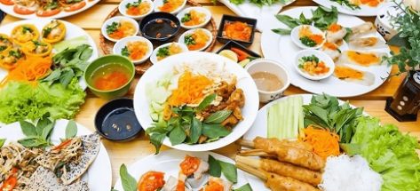 Hue food: The top 17 famous delicious dishes that you must try