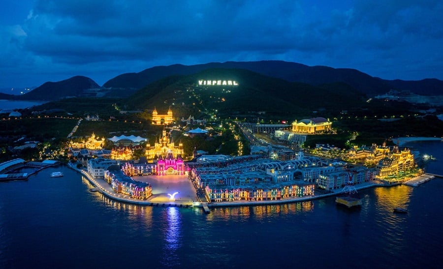 You should stay mindful while exploring Nha Trang’s vibrant nightlife 