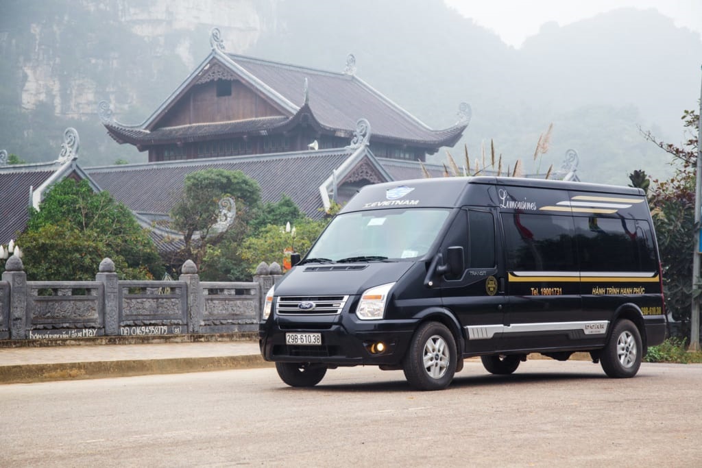 Limousine service Hanoi to Ninh Binh