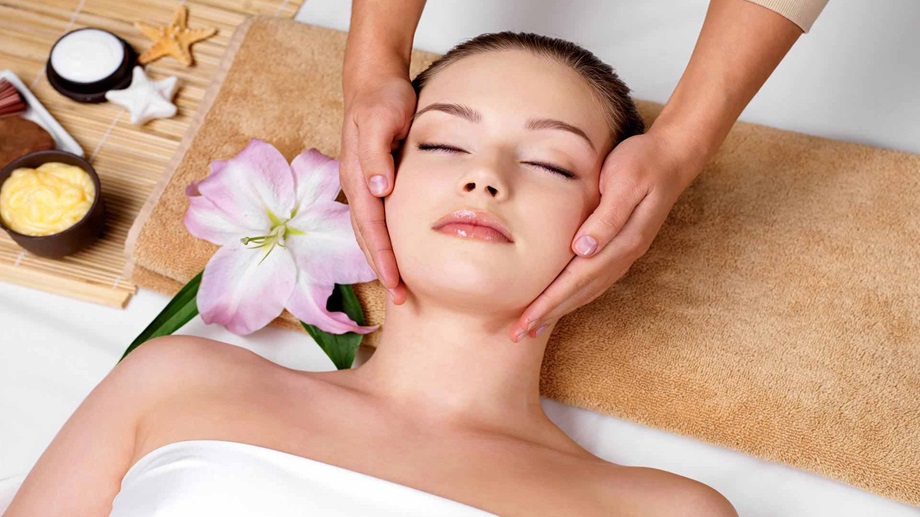 Massage Hàn Quốc Massage mặt kiểu Hàn Quốc