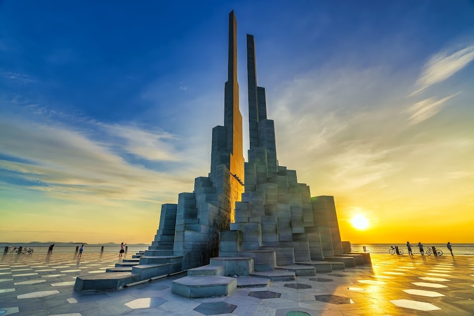 Tuy Hoa Vietnam Nghinh Phong Square