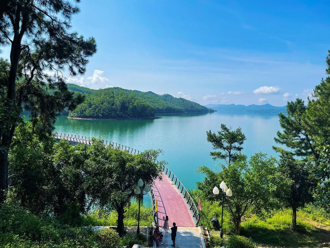 Du lịch Hà Tĩnh Hồ Kẻ Gỗ Hà Tĩnh