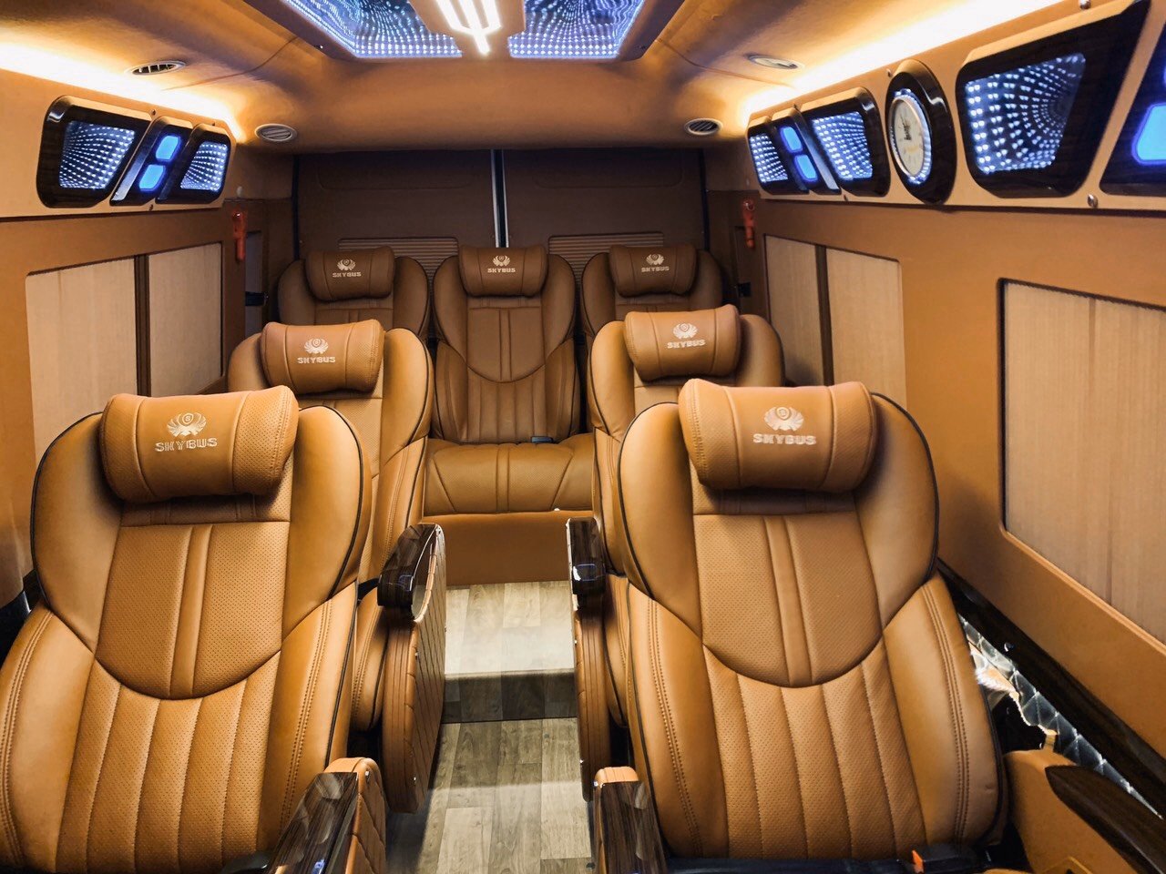 Phong Nha to Hoi An Phong Nha to Hoi An bus