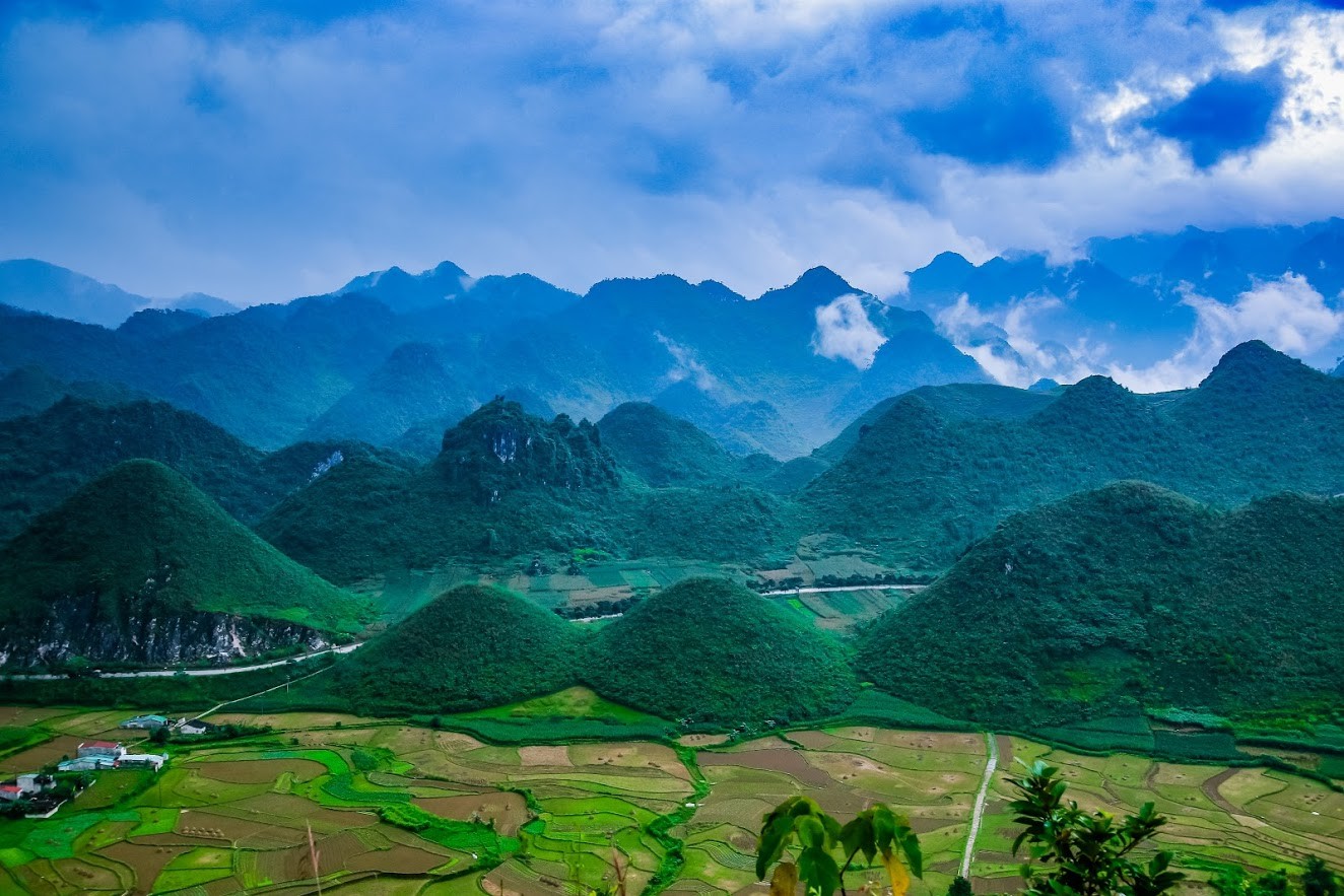 Quan Ba Heaven Gate Quan Ba Heaven Gate offers a view of the Twin Mountains