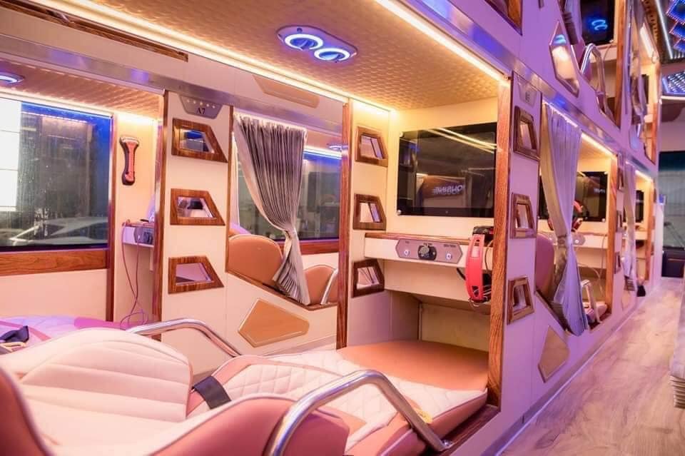 Queen Cafe Bus from Hanoi to Hue