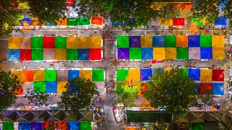 Quy Nhon Night Market: A haven for food lovers & shoppers