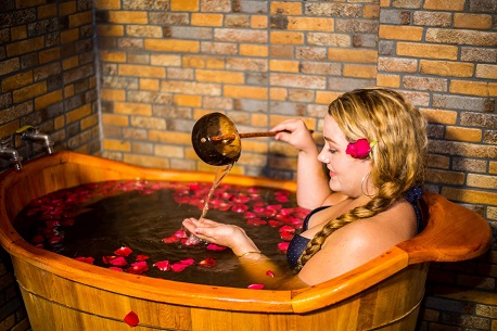 Red Dao herbal bath: a must-try experience during your trip to Sapa