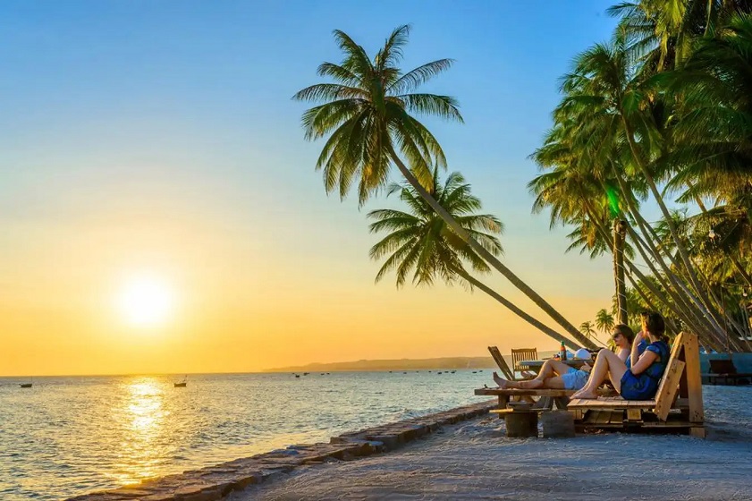 Safe beaches to visit for a swim in Mui Ne