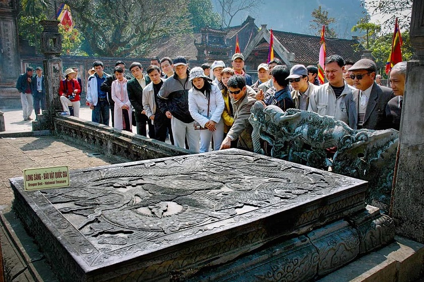 Temple of Emperor Dinh Tien Hoang