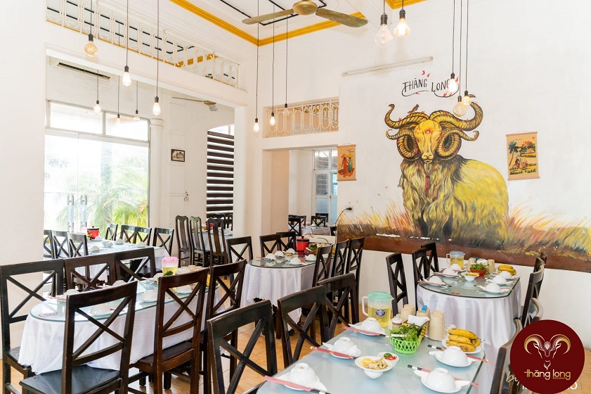 Thang Long Restaurant
