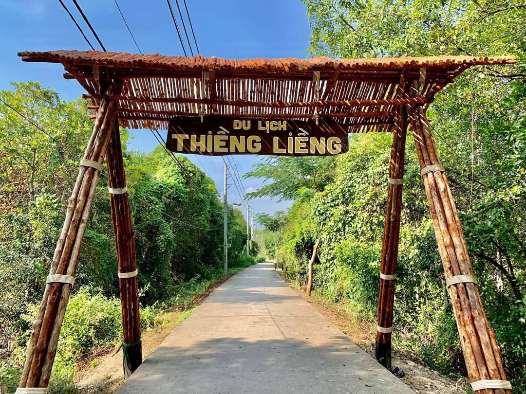 Thieng Lieng Island