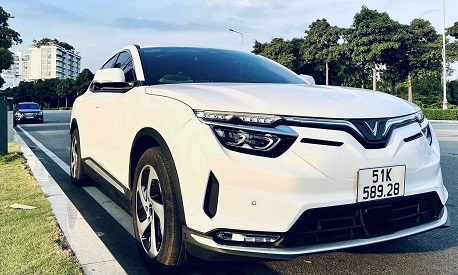 12 đơn vị thuê xe tự lái Hà Nội uy tín, giá thuê, thủ tục & lưu ý