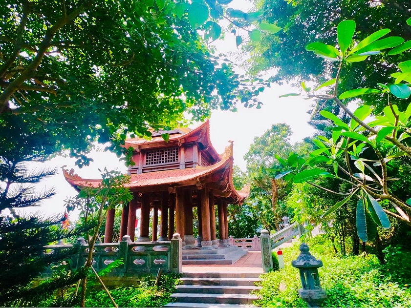 Van Son Pagoda is the sole pagoda in Con Dao