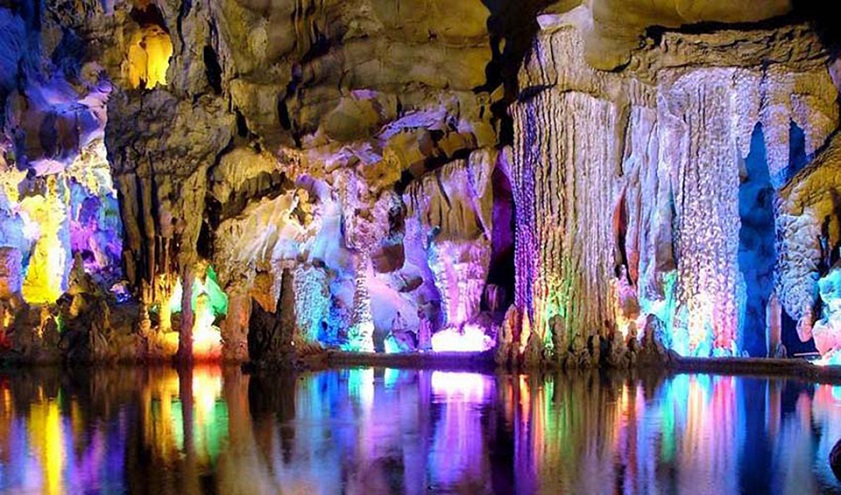 Van Trinh Cave