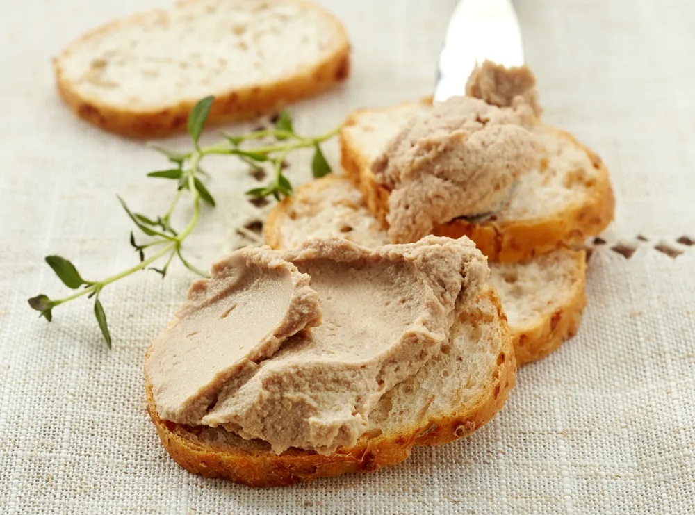 Vietnamese pate Goose liver pate is a premium Vietnamese pate recipe