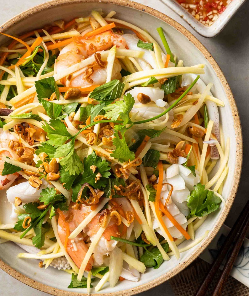 Vietnamese squid and mango salad