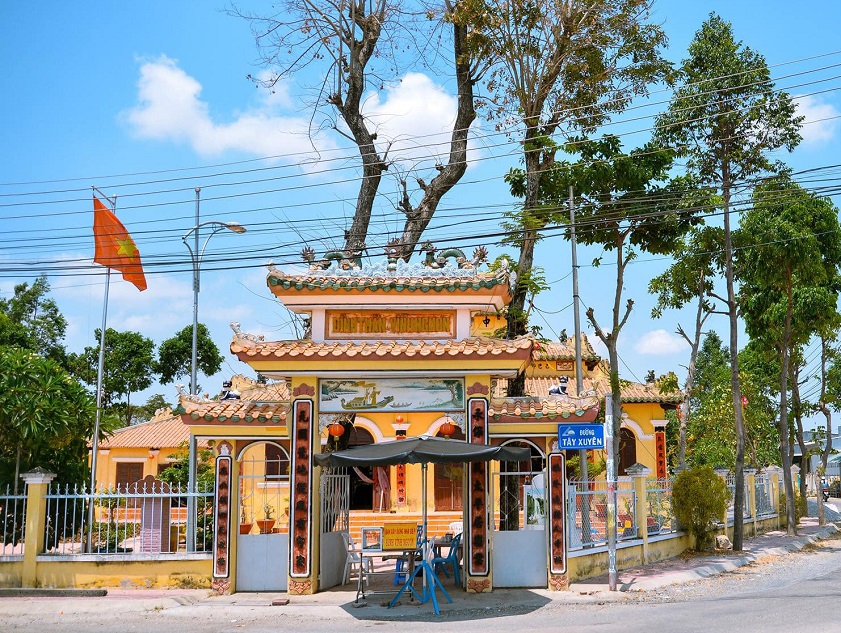 Vinh Nguon Communal House