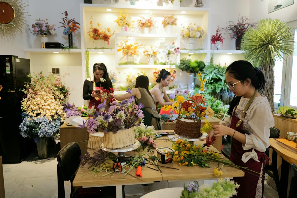 Workshop cắm hoa tại LALISA Flower and Decor