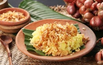 Xoi xeo Hanoi: A favorite food for breakfast of the local