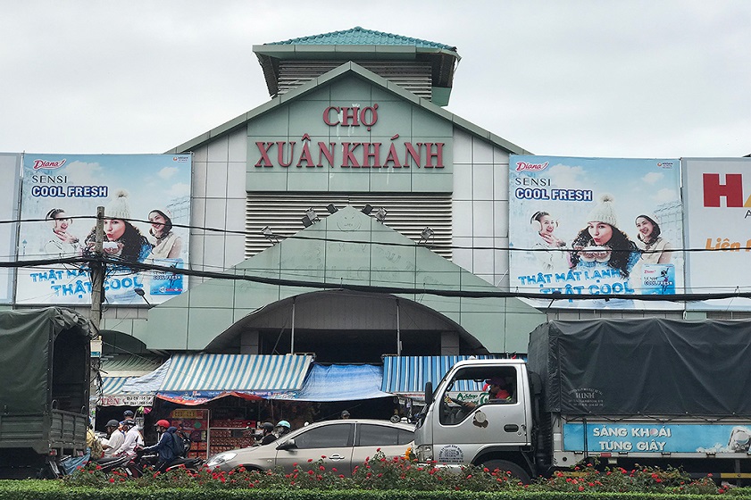 Xuan Khanh Market