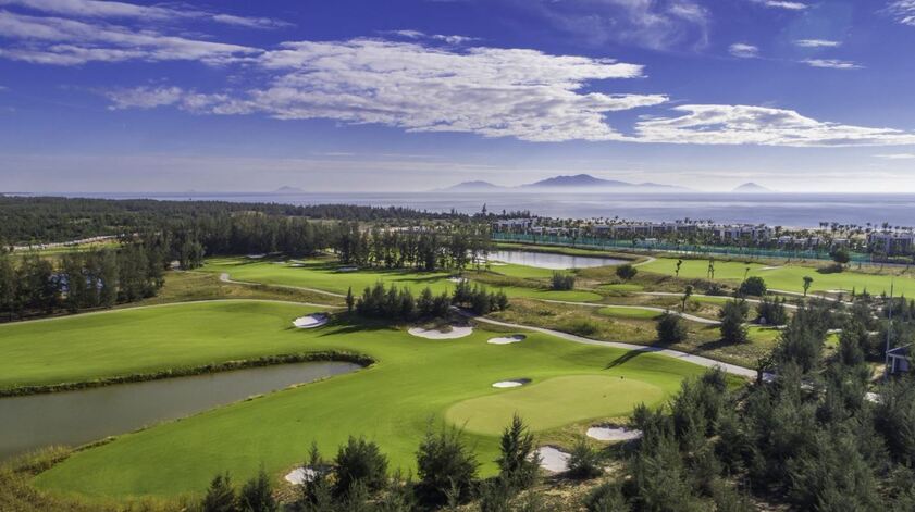 Sân golf Vinpearl Nam Hội An mang phong cách links độc đáo 