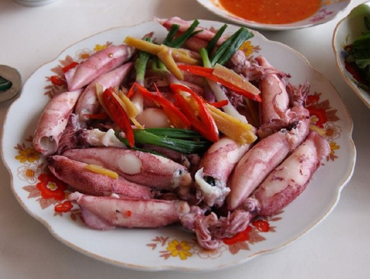 ăn gì ở Hải Hoà?