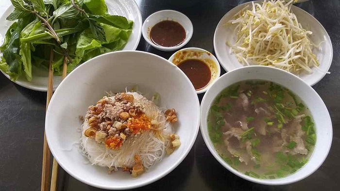 Phở khô Gia Lai - món ăn được nhiều người yêu thích