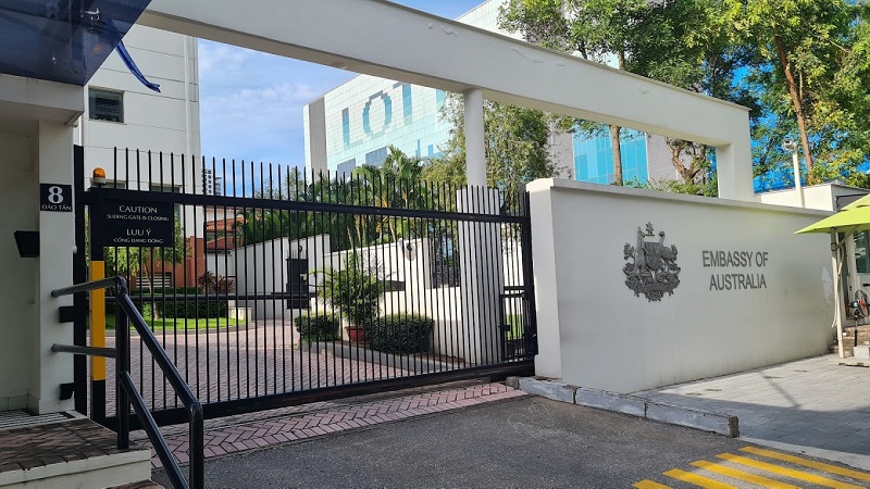 Australian citizens residing in Vietnam can seek assistance from the Australian Embassy