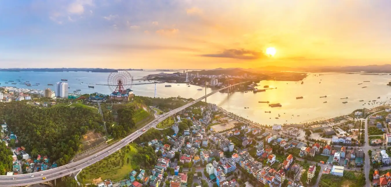 Bãi Cháy Quảng Ninh Đến Bãi Cháy bạn có thể thu về rất nhiều bức ảnh đẹp