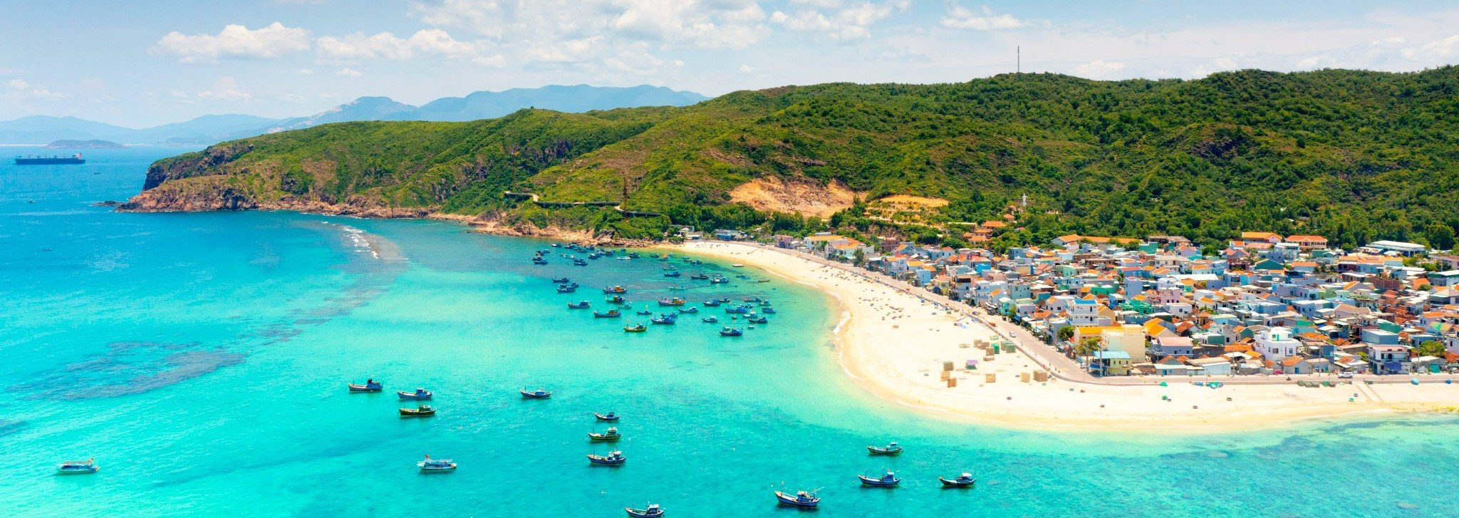 Bãi Bàu là địa điểm tham quan lý tưởng của du khách khi đến Bình Định 