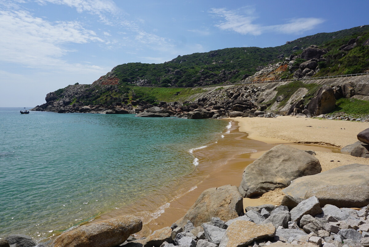 Bãi Tiên Phú Yên Truyền thuyết về Bãi Tiên Phú Yên gắn với nhiều câu chuyện vô cùng hấp dẫn và thú vị