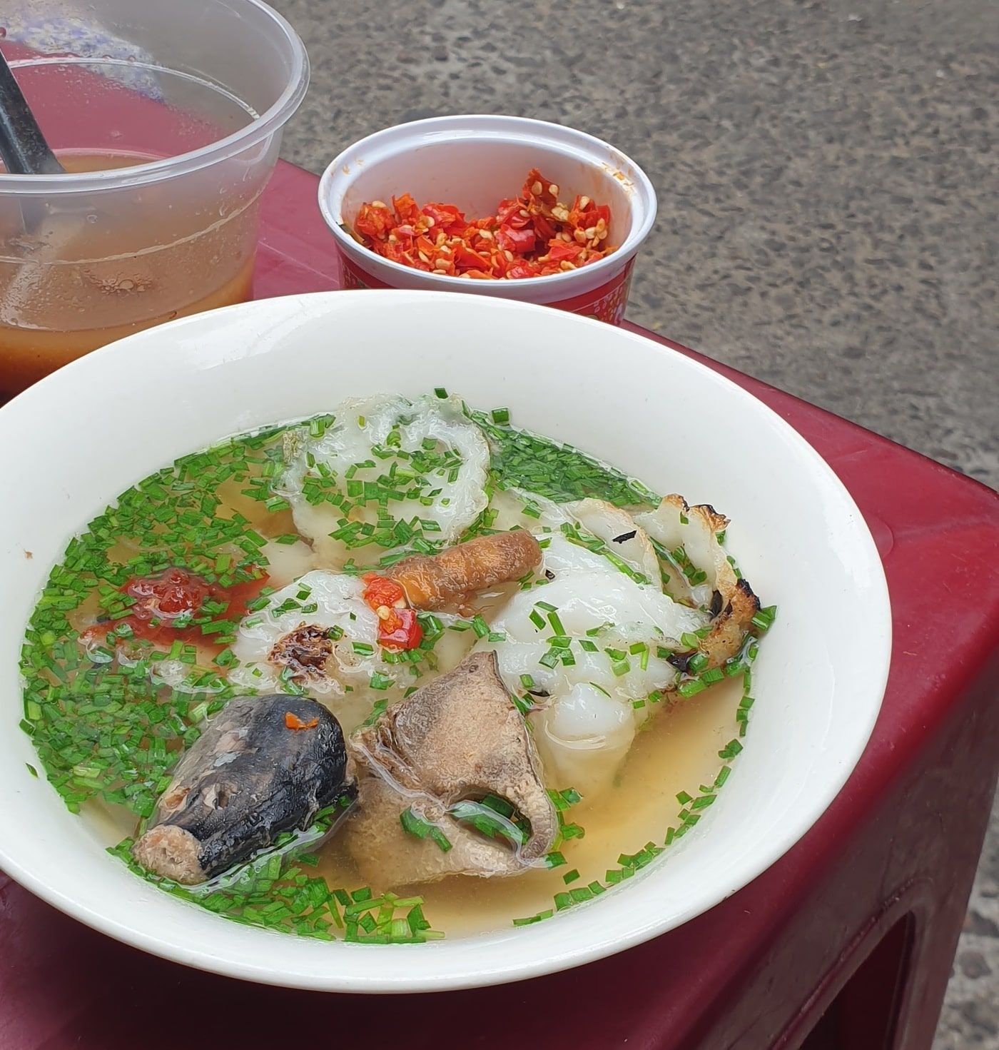 bánh căn Quy Nhơn Bánh căn nước cá hấp dẫn thực khách bởi hương vị đậm đà, lạ miệng