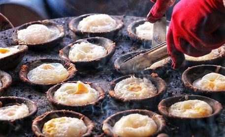 Vietnamese banh can: Original recipe and places to try