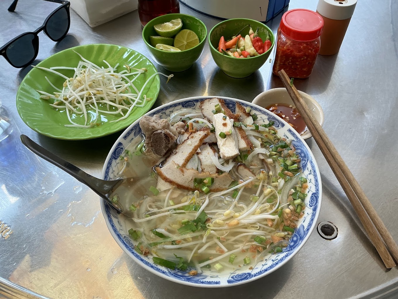 quán ăn ngon Phú Quốc Quán ăn ngon Phú Quốc bánh canh chả cá Phụng