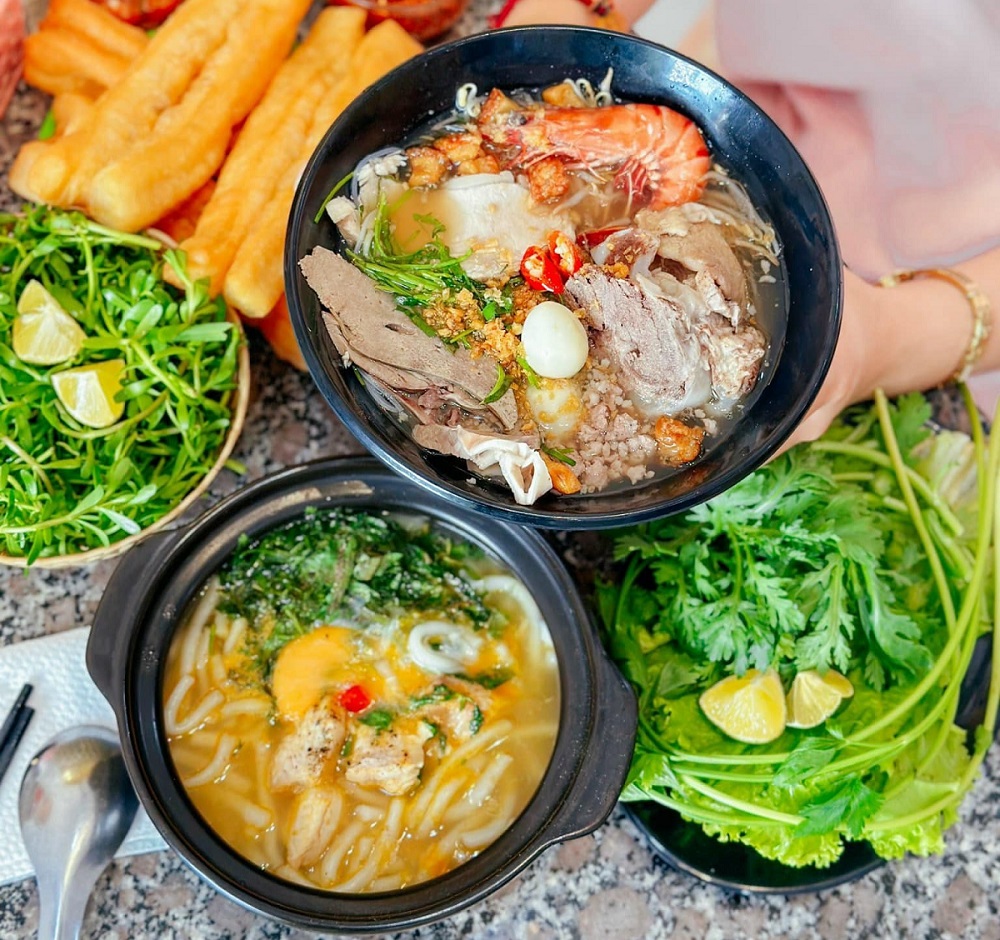 Bánh Canh Cá Lóc Vĩnh Phú thực sự là điểm đến ẩm thực hấp dẫn tại Quy Nhơn