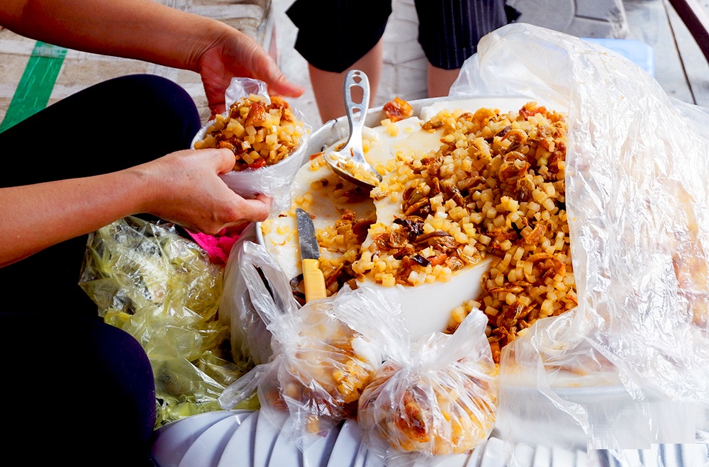 Hàng bánh đúc tàu ở chợ Đổ