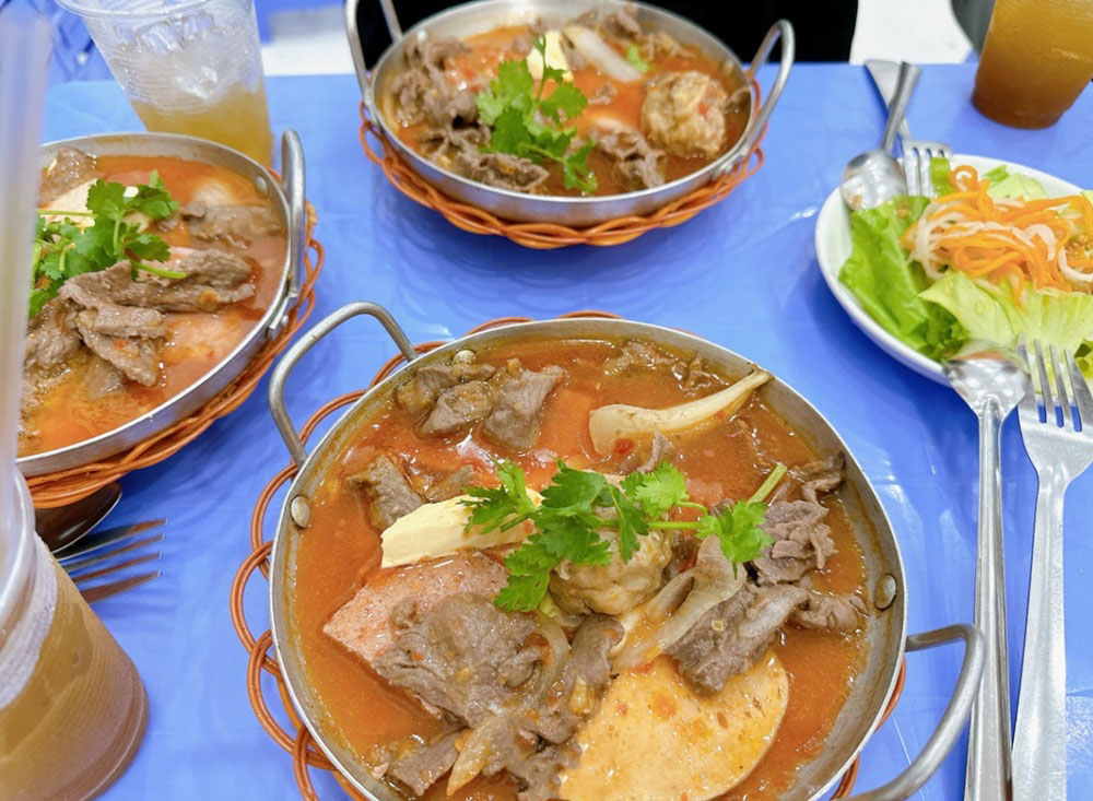Bánh mì chảo Sài Gòn Calmette - quán bánh mì chảo Sài Gòn thơm ngon, nên ghé