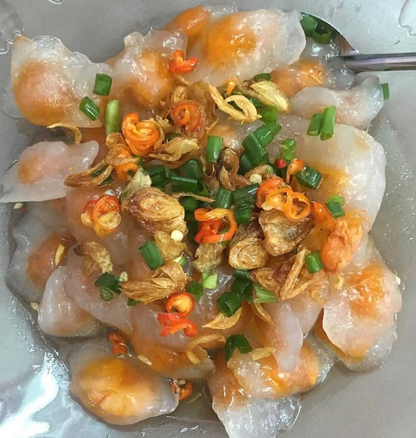 Bánh quai vạc ở đồi cát Mũi Né