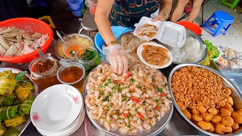 Bánh quai vạc chợ Phan Thiết