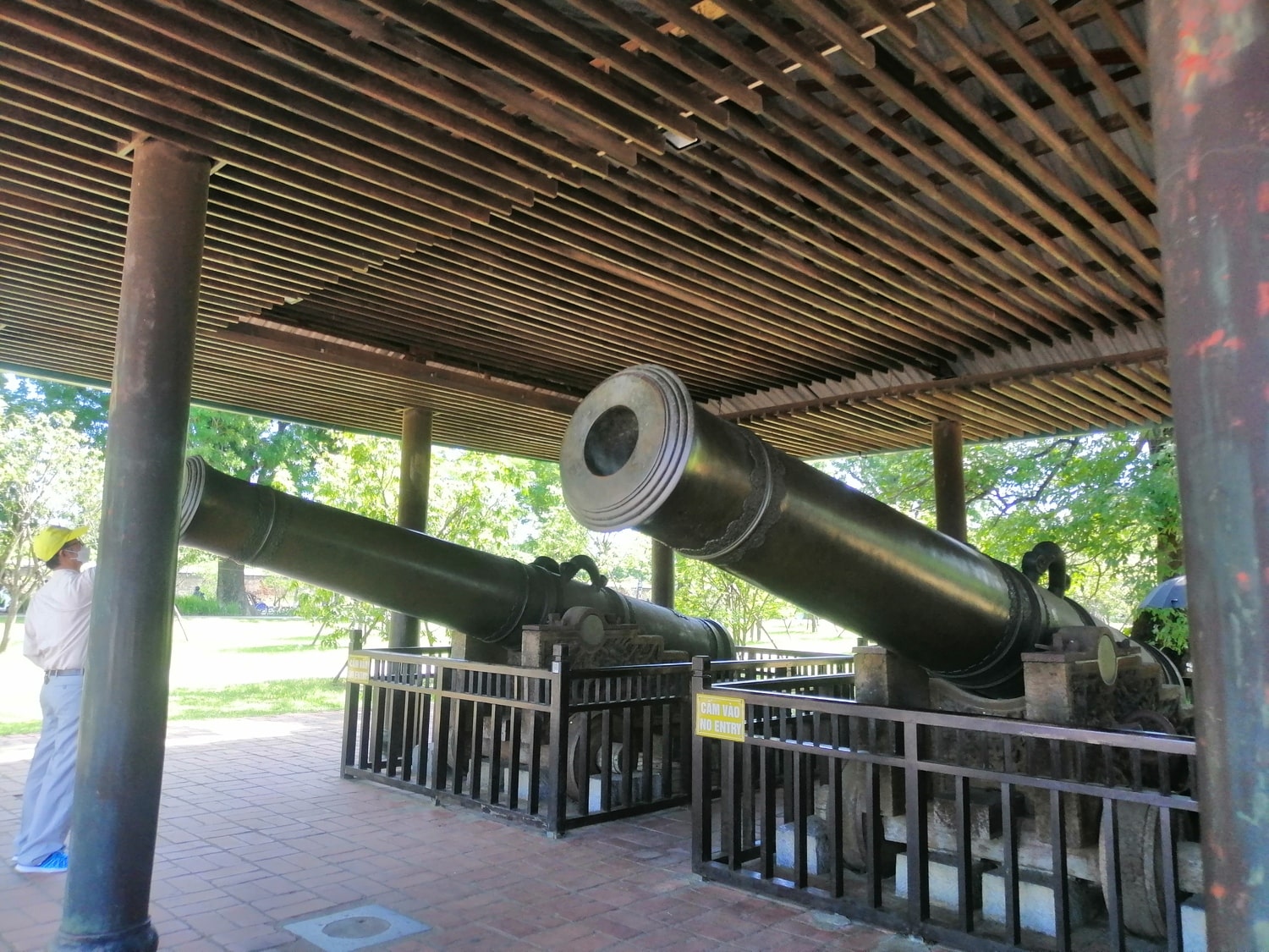 Bảo tàng Cổ vật Cung đình Huế Bảo tàng Cổ vật Cung đình Huế